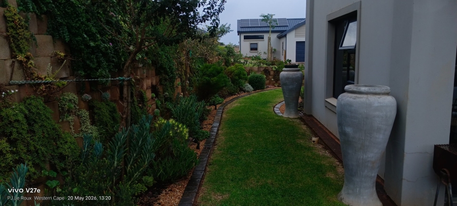 2 Bedroom Property for Sale in Hartland Lifestyle Estate Western Cape